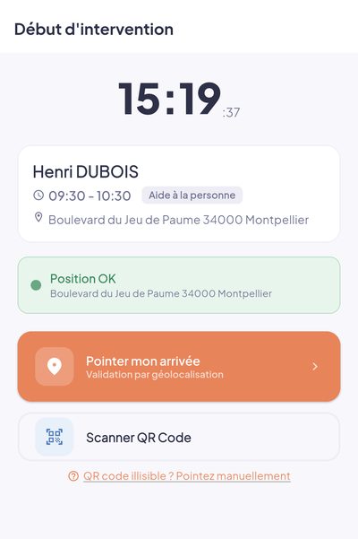 Écran de pointage de l'application Alma Pro : arrivée validée par géolocalisation ou QR code
